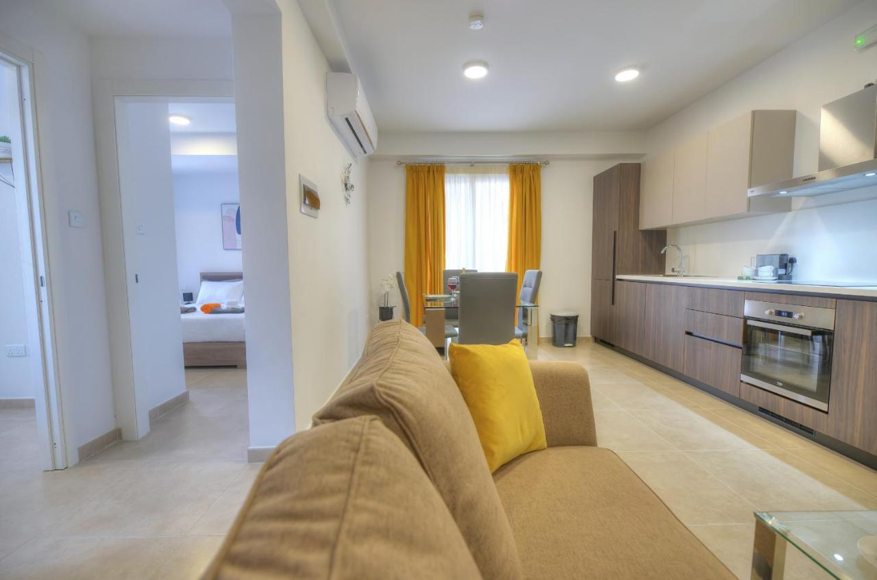 Brand New And Tastefully Furnished 2 Bedroom Apartment Ddif1-2 Gzira Exteriér fotografie